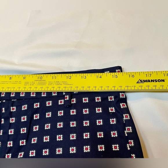 GAP Slim Cropped Navy and With White & Red Blocks Cropped Pants, NWOT Sz 0 - Picture 11 of 11
